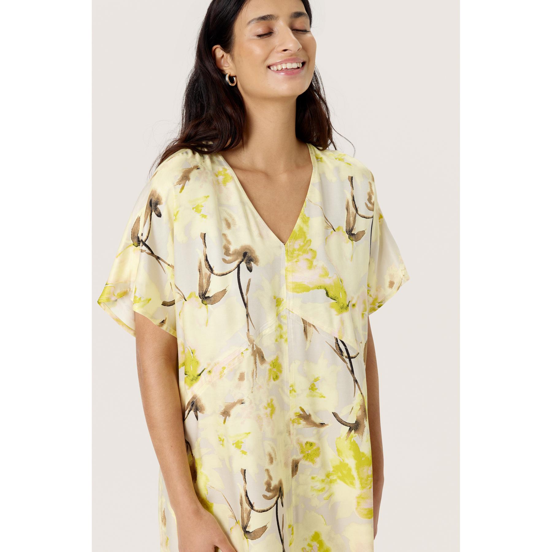 product/s/o/soaked-in-luxury_30408383-303909_3.jpg