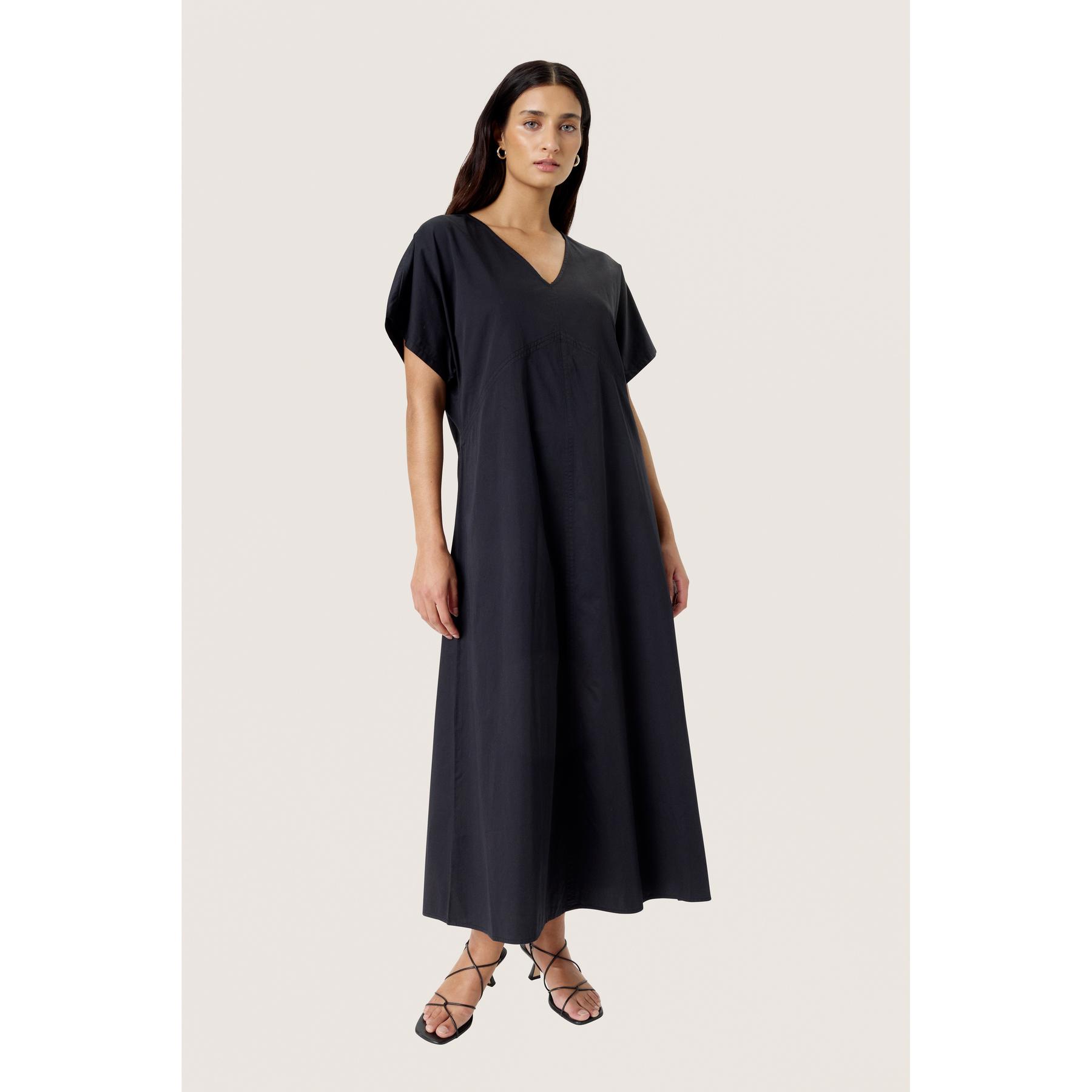 product/s/o/soaked-in-luxury_30408384-194008_3.jpg