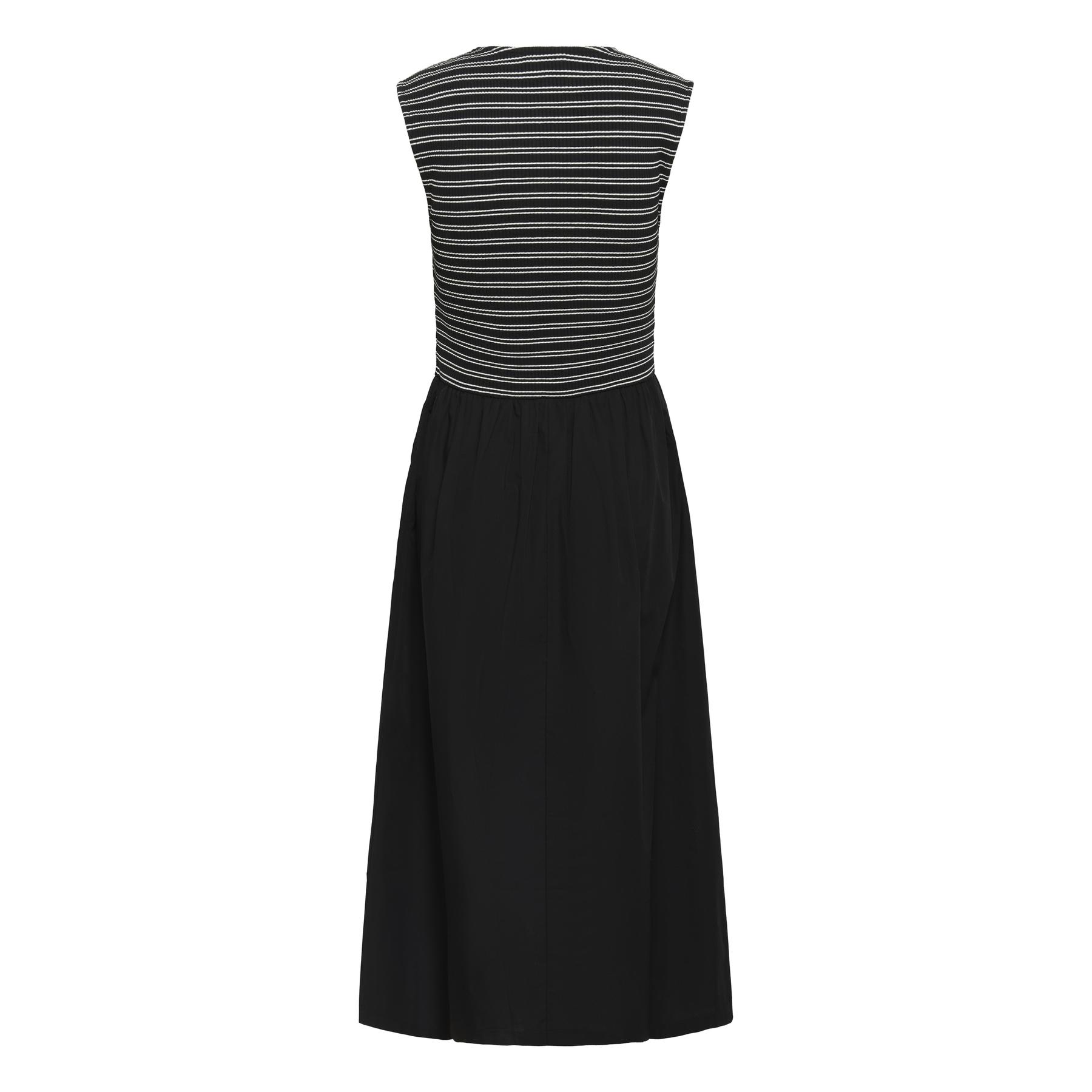 product/s/o/soaked-in-luxury_30408674-194008_0.jpg