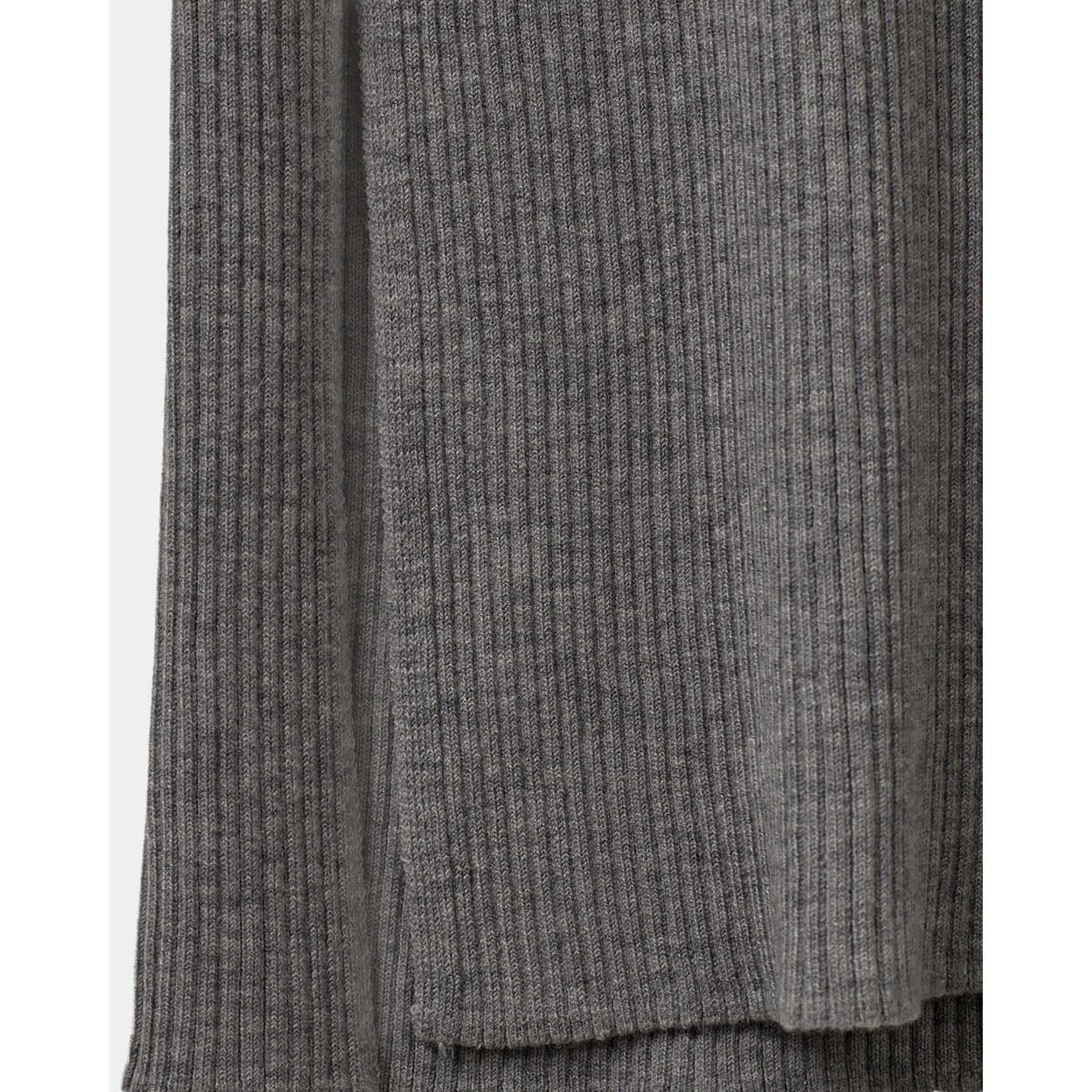 product/s/o/sofie-schnoor_s243317-8011_dark-grey-melange_3.jpg