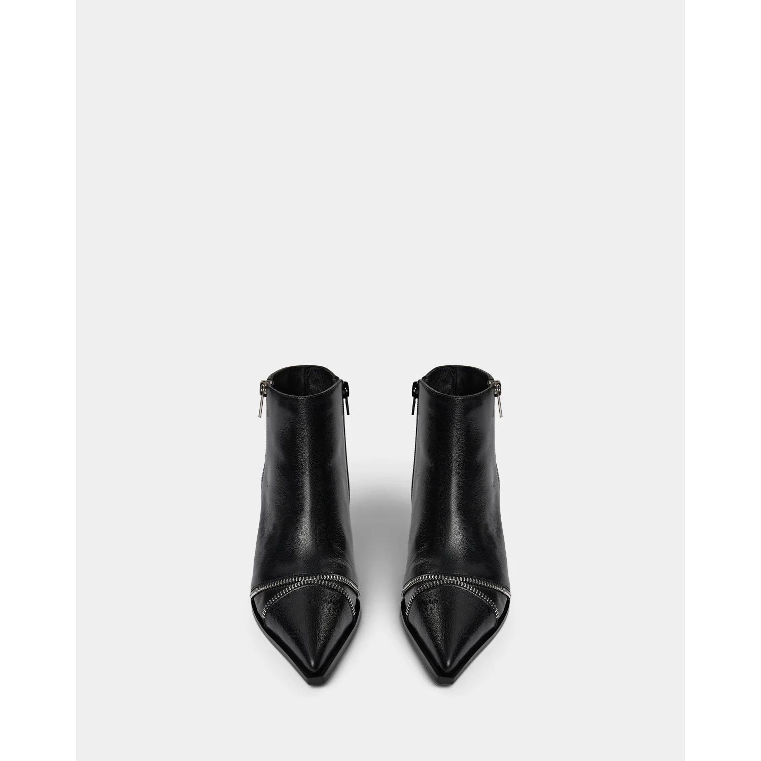 product/s/o/sofie-schnoor_s243762-1000_black_3.jpg