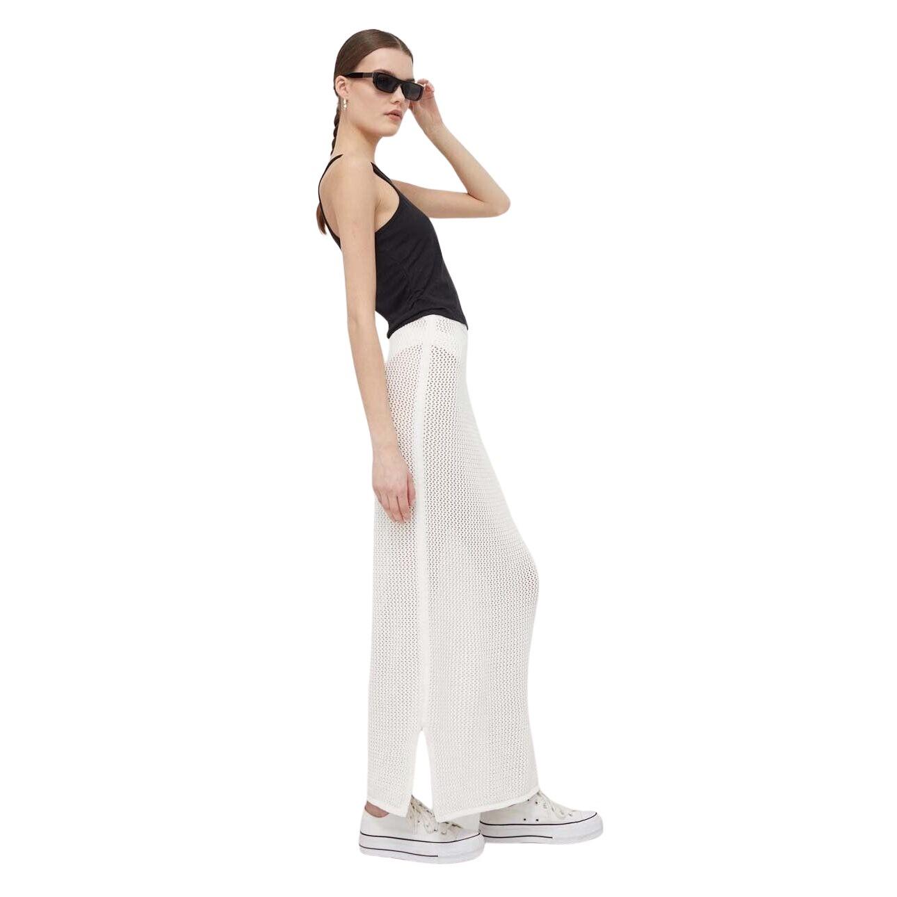 product/s/u/superdry_w6011843a-02a_noir_3.jpg