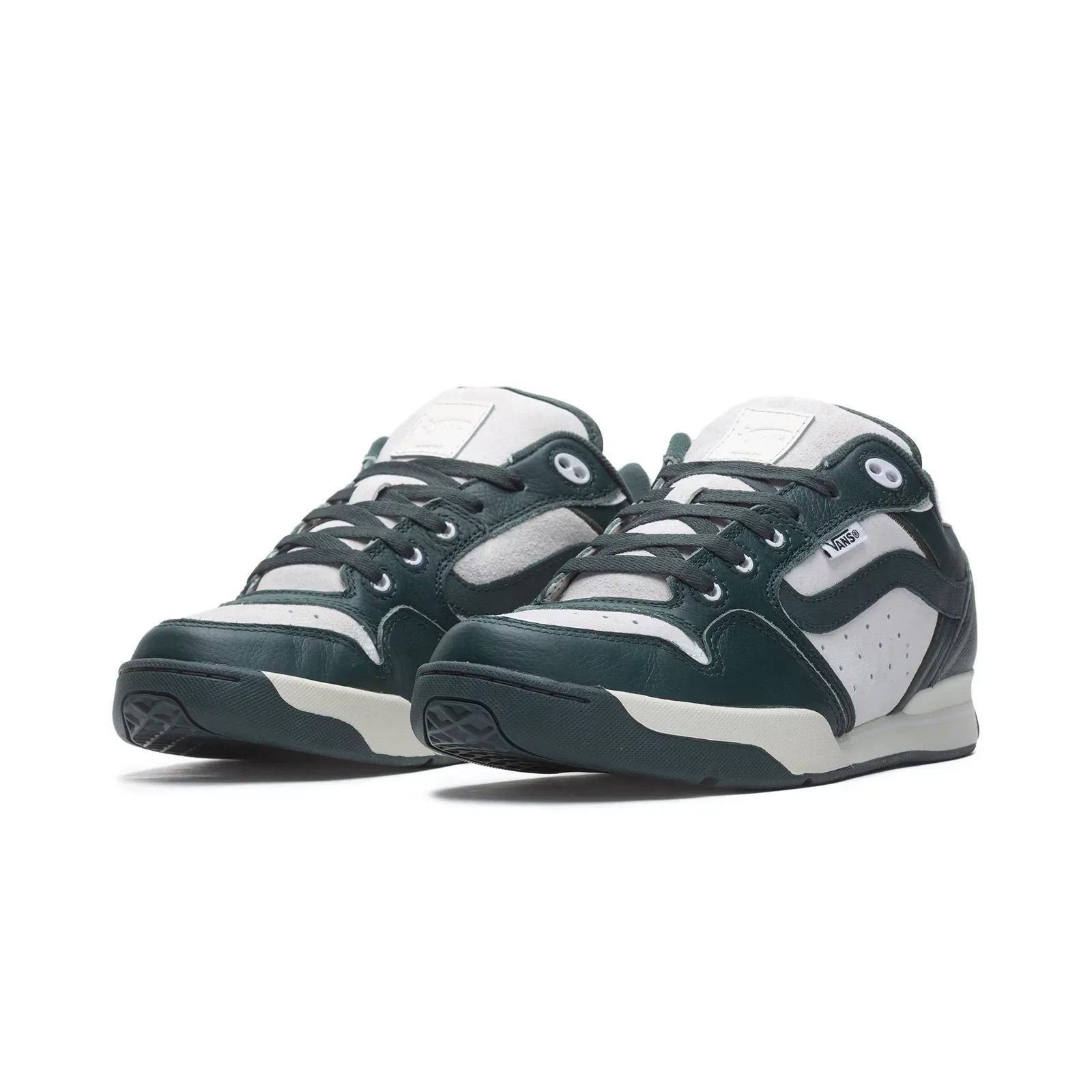 product/v/a/vans_vn000cqfcpm_vert_2.jpg