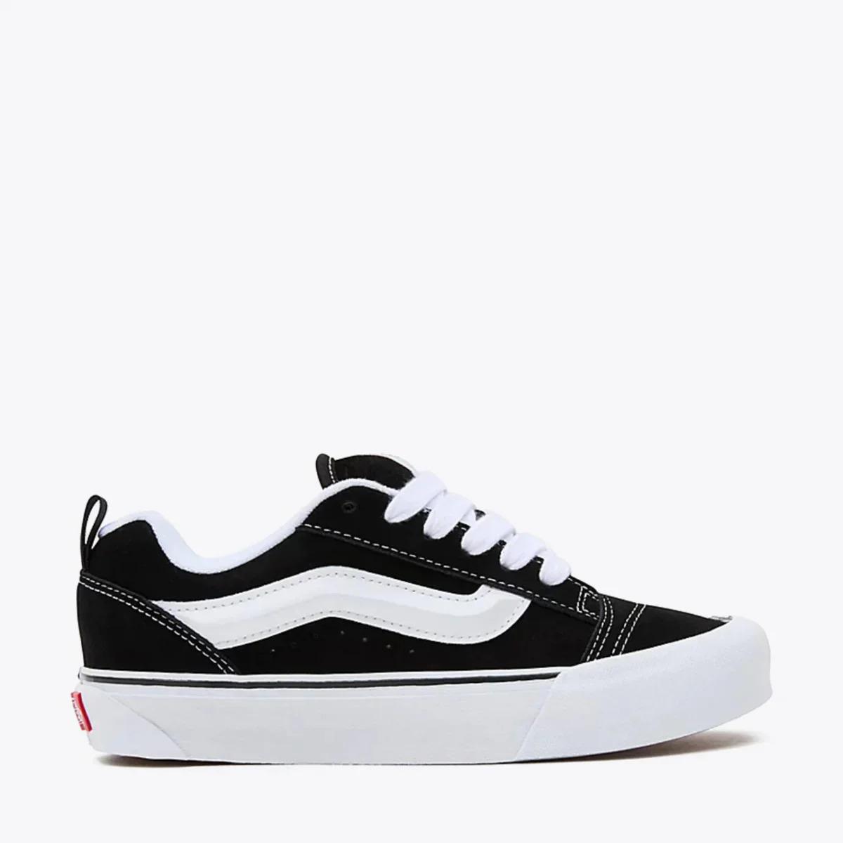 product/v/a/vans_vn000d2tmcg_noir_2.jpg