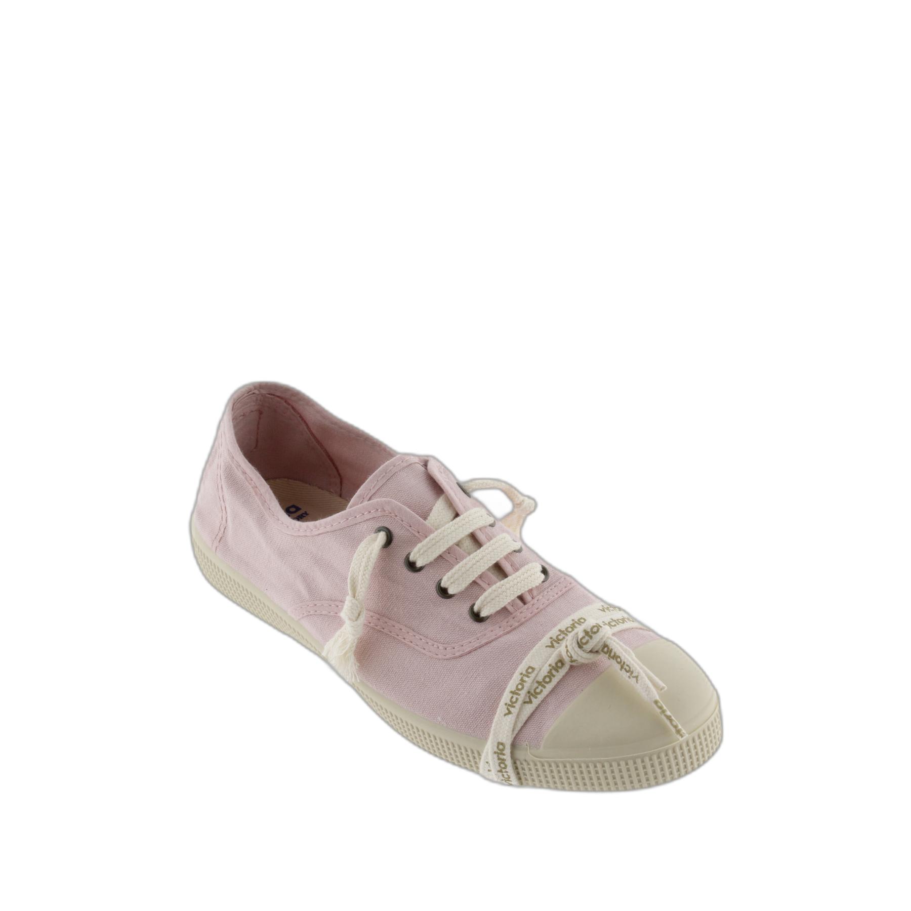 product/v/i/victoria_1661100-498_empolvado_1.jpg