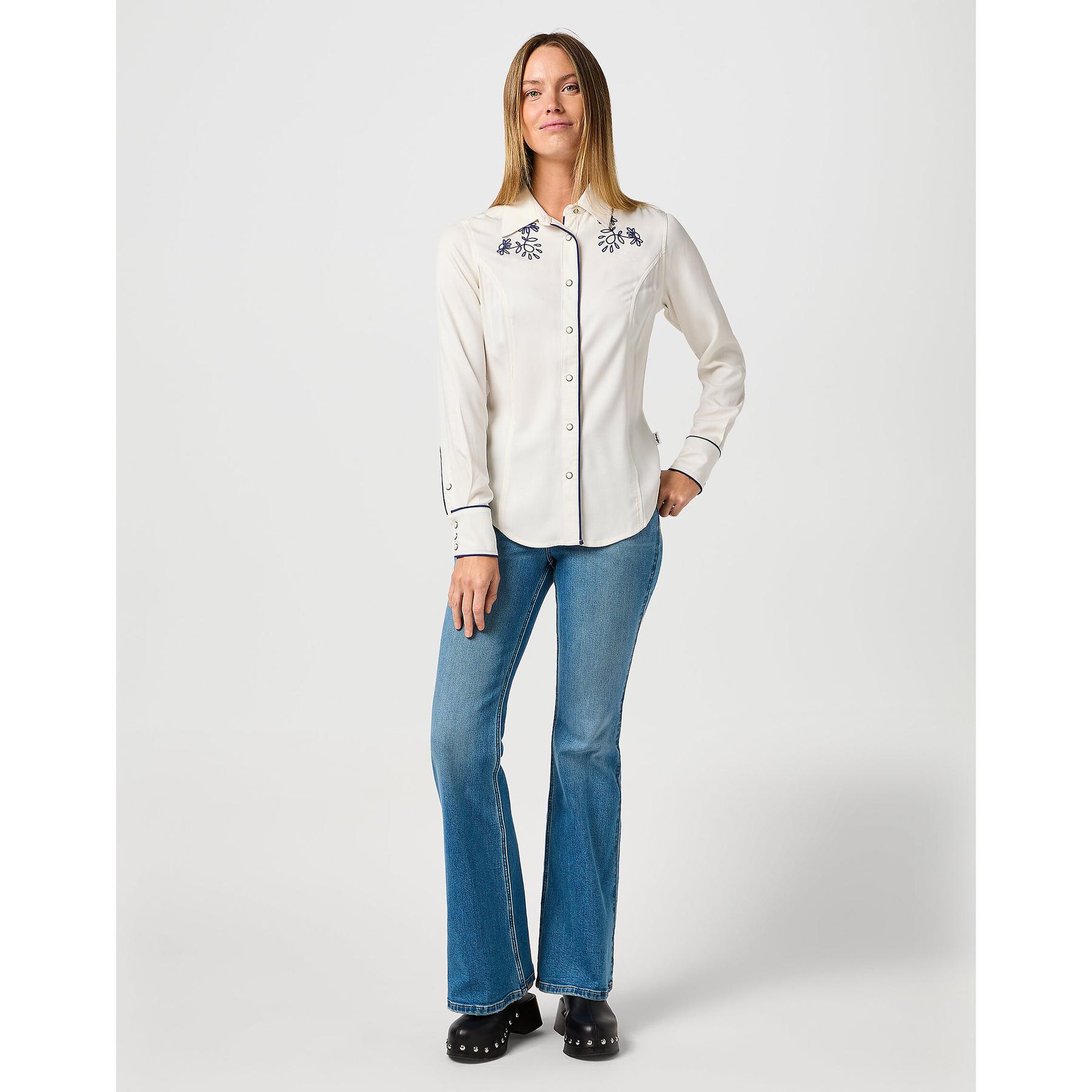 product/w/r/wrangler_112362602_white_4.jpg