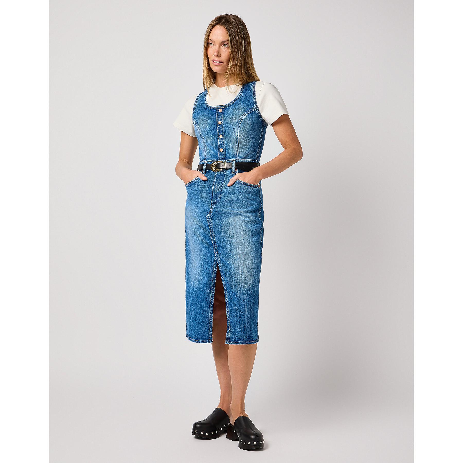 product/w/r/wrangler_112362611_wrugged_7.jpg