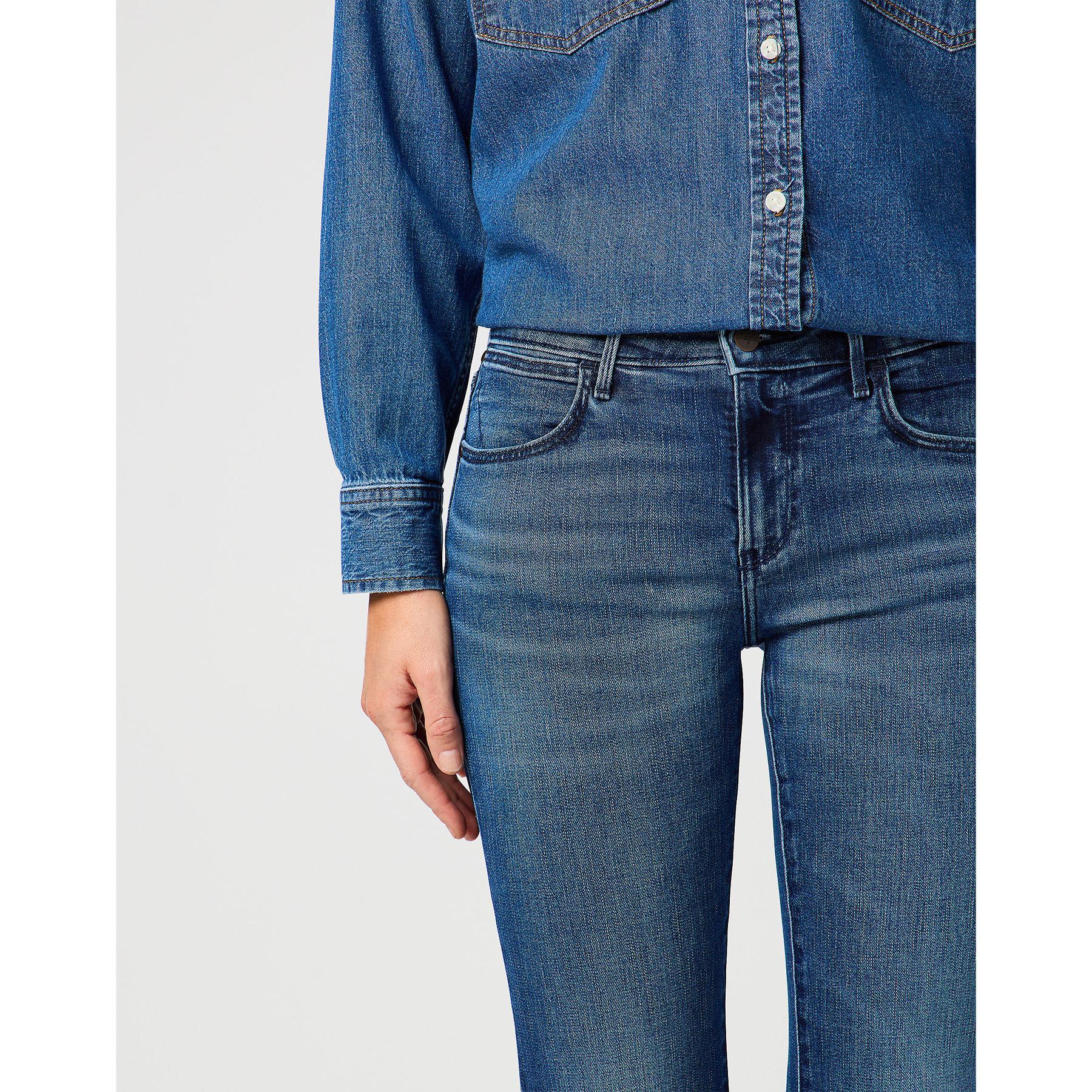 product/w/r/wrangler_112362635_blue_5.jpg