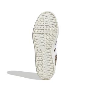 product/a/d/adidas-originals_js4376_4_footwear_photography_bottom_view_white.jpg