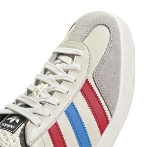 product/a/d/adidas_ie9091_8_footwear_photography_detail_view_1_white.jpg