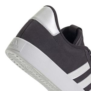 product/a/d/adidas_if4471_9_footwear_photography_detail_view_2_white-nw110824.jpg