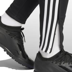 product/a/d/adidas_ij7660_9_apparel_on_model_detail_view_2_white.jpg
