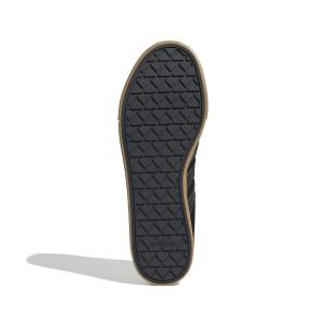 product/a/d/adidas_jh6930_4_footwear_photography_bottom_view_white-nw091625.jpg
