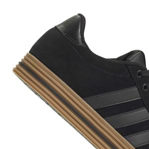 product/a/d/adidas_jh6930_8_footwear_photography_detail_view_1_white-nw091625.jpg