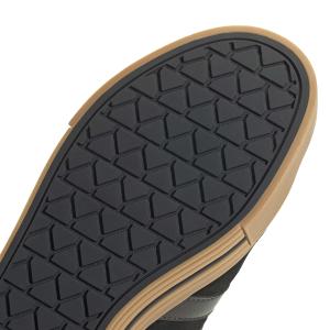 product/a/d/adidas_jh6930_9_footwear_photography_detail_view_2_white-nw091625.jpg