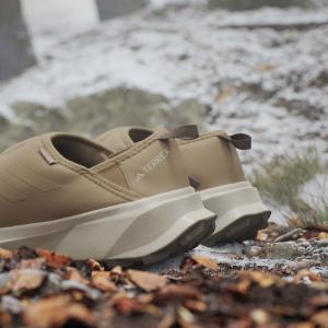 product/a/d/adidas_jr5302_22_footwear_photography_heromrktng_view_10-nw091725.jpg