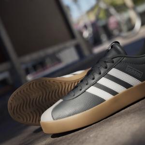 product/a/d/adidas_js0504_21_footwear_photography_heromrktng_view_10-nw091725.jpg