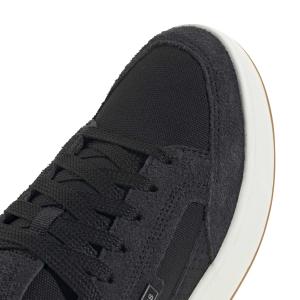 product/a/d/adidas_js4239_9_footwear_photography_detail_view_2_white-nw091725.jpg