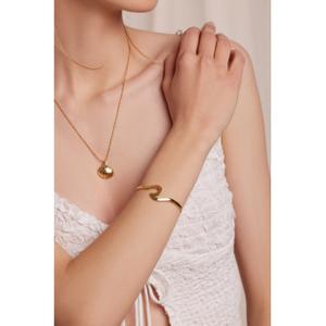 product/a/m/amelia-parker_ab024g_gold_3.jpg
