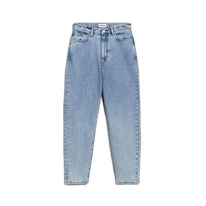 30006907-3032-jeans-mom-fit-femme-armedangels-lejaani-europie