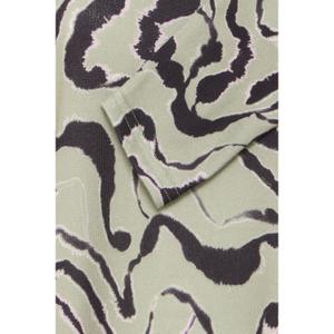 product/b/-/b-young_20816335-204078_2.jpg