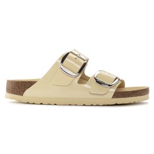 1024161-mules-femme-birkenstock-arizona-big-buckle-natural-leather-patent-high-shine-butter