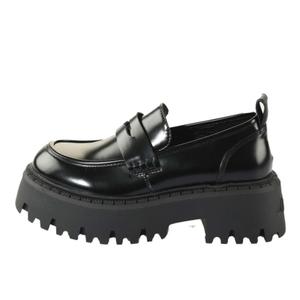 1624079-bottines-femme-buffalo-aspen-loafer-black