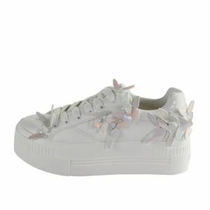 1636137-baskets-femme-buffalo-paired-butterfly-white-multi