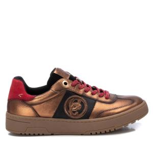 16195701-baskets-antiderapante-en-cuir-femme-carmela-or