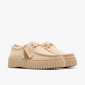 product/c/l/clarks_26181191_ecru-suede_4.jpg