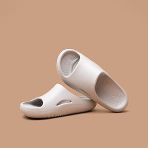 product/c/r/crocs_208392-1ft_3-nw092925.jpg