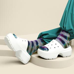 product/c/r/crocs_209346-0wv_3-nw040924.jpg
