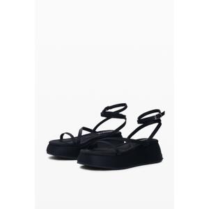 product/d/e/desigual_25ssso02-2000_negro_1.jpg