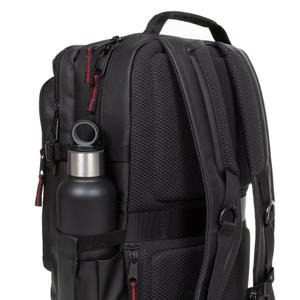 product/e/a/eastpak_ek00092d3w8_cnnct-top-black_4.jpg