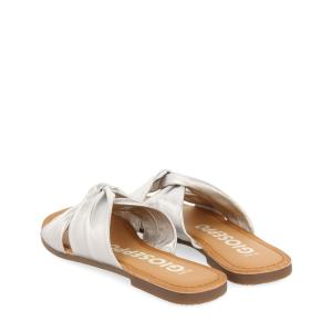 product/g/i/gioseppo_72049-p-plata_2-x.jpg
