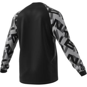 product/g/m/gm4578_app_virtual_back_white.jpg