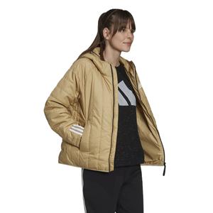 product/g/t/gt1690_app_on-model_walking_white.jpg