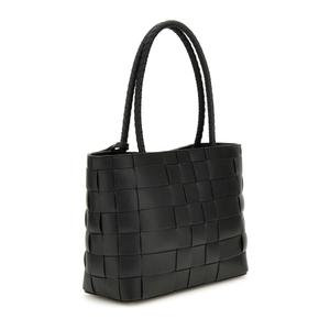 product/g/u/guess_hwwg96-61220-bla_black_7.jpg