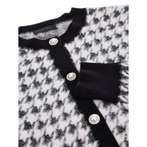 product/g/u/guess_w4rr19-z3da0-f9jz_black-white-pied-de_5.jpg