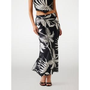 product/g/u/guess_w5yd55-wf1t2-pj1s_forest-tropical-blk_2.jpg