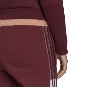 product/h/3/h33683_app_on-model_detail-1_white.jpg