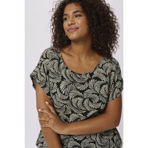product/k/a/kaffe-curve_10581446-104492_8.jpg