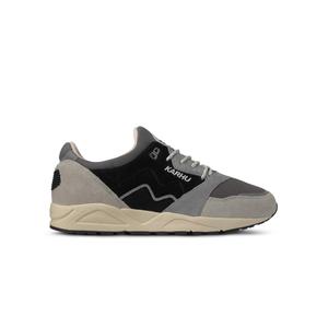 f803122-baskets-design-retro-karhu-aria-95-bleu