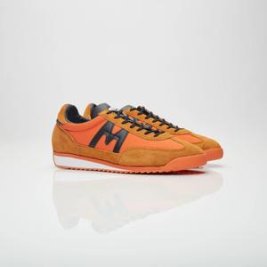 product/k/a/karhu_f805001_orange-black_3.jpg