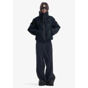 product/k/r/krakatau_qw531-6_dark-night_2.jpg