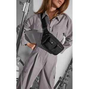 product/m/a/markberg_4996rmo-102_black-w-gold_2.jpg