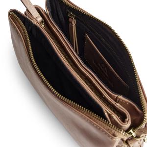 product/m/a/markberg_5183ant-333_caramel-w-br-gold_4.jpg