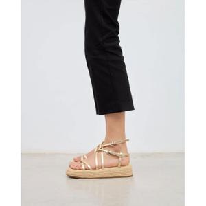 product/m/i/mim-shoes_mims-formentor_dorado_2.jpg