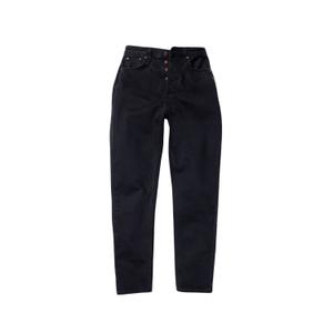 114246-jeans-femme-nudie-jeans-breezy-britt-aged-black