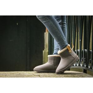 product/p/e/penelope-leprevost_22826.jpg